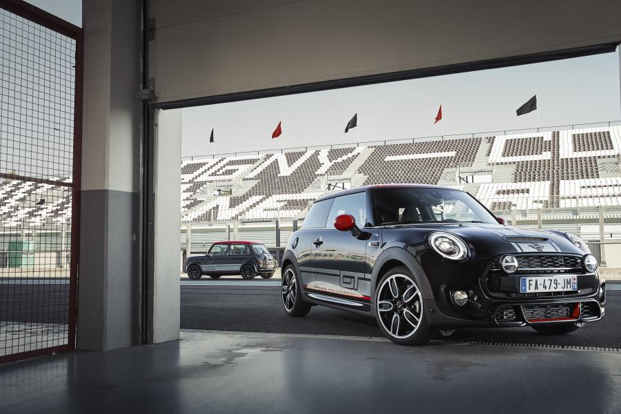  Mini Cooper S GT Edition 2018 года  (FR) (фото 1 из 3)